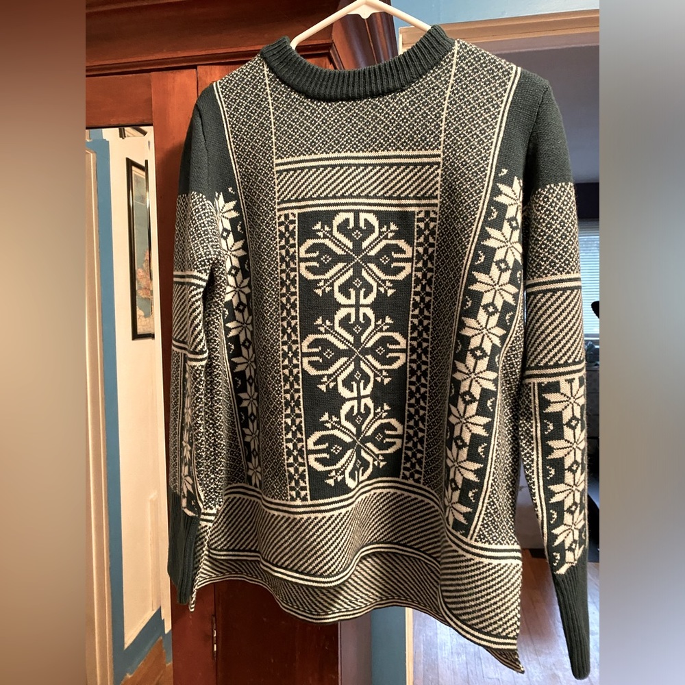Tuckernuck Black and Cream Nordic Pattern Crewneck Sweater